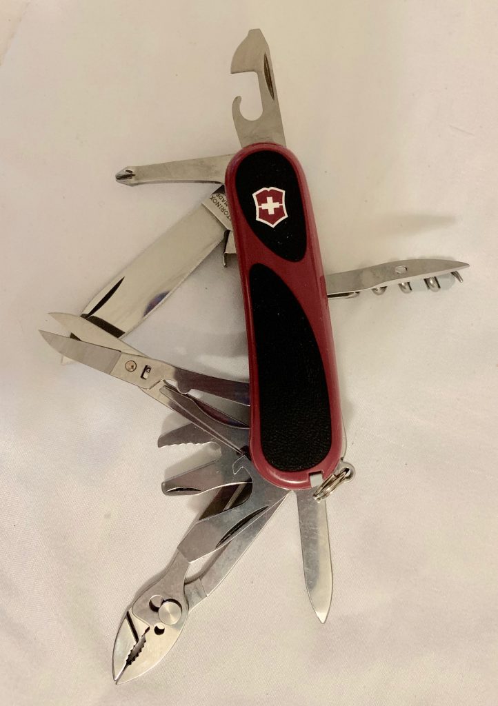 The Victorinox Evolution 10 Swiss Army Knife, A New Favorite 