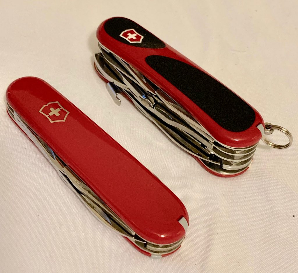 Swiss army knife online carry on