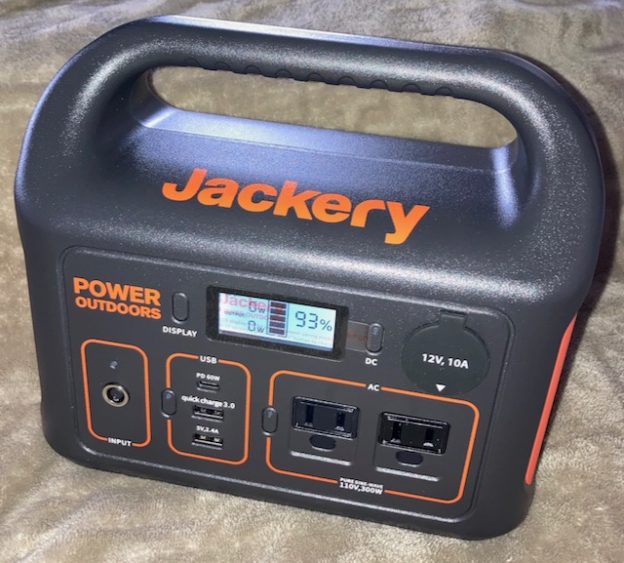 jackery-300-hands-on-review-john-s-tech-blog