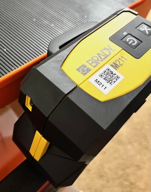 Brady M211 Label Maker Review John's Tech Blog