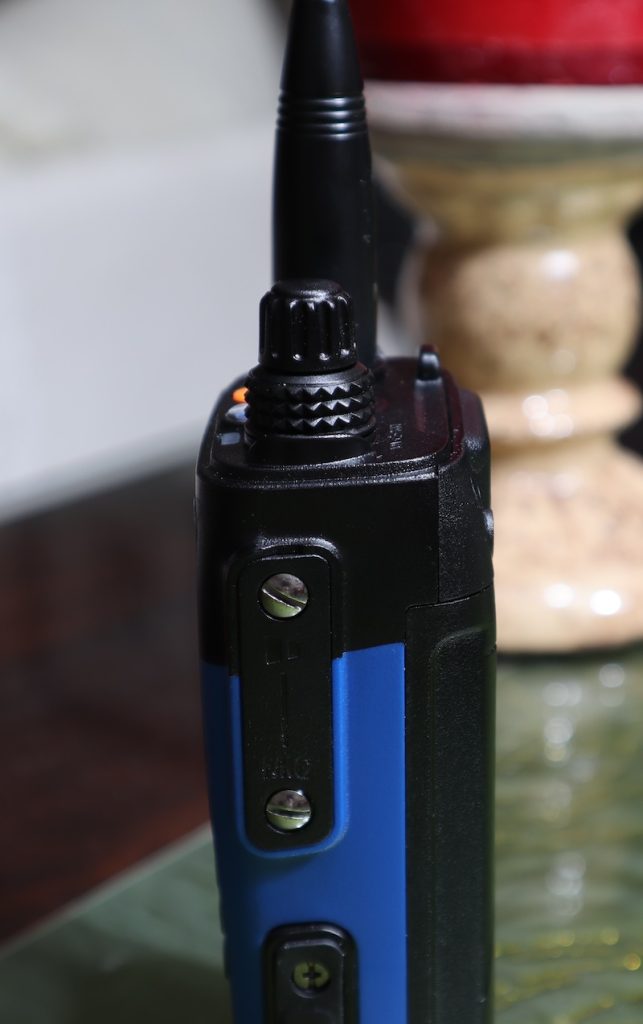 Wouxun KGQ10H Review John's Tech Blog